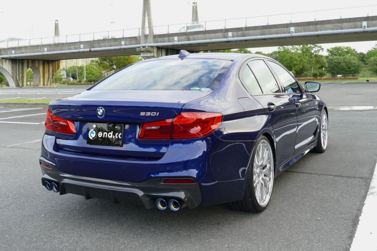 thm29830_G30_rear_C02s.jpg