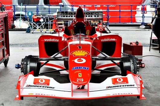 ｆ１