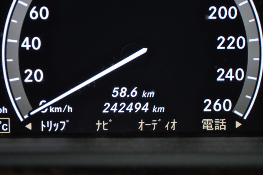 060.JPG