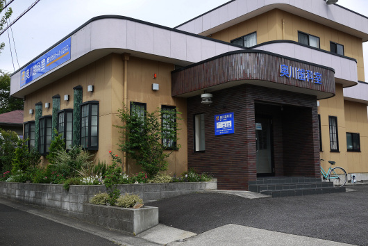 P1070794-1.jpg