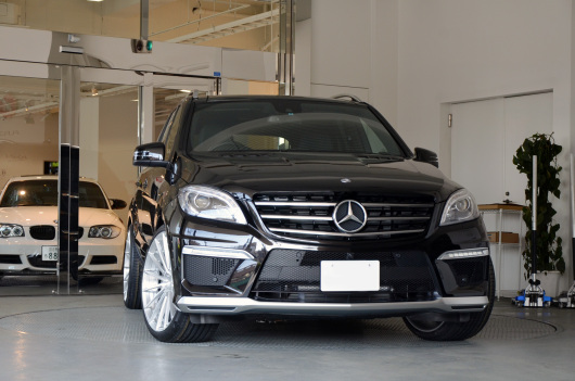 W166