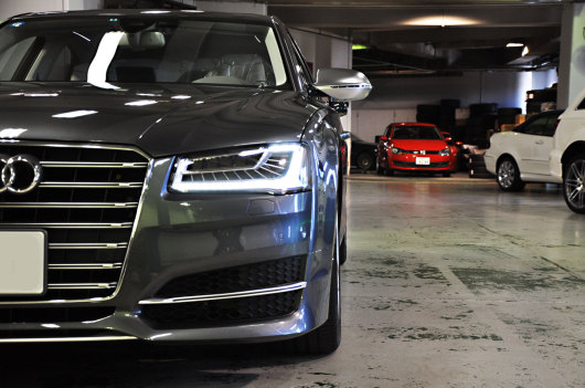 AUDI S8 AUDI S8