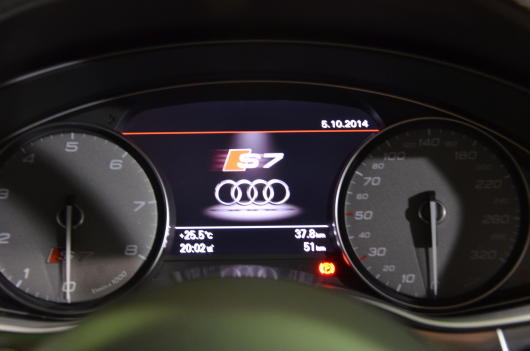 AUDI S7　カスタム