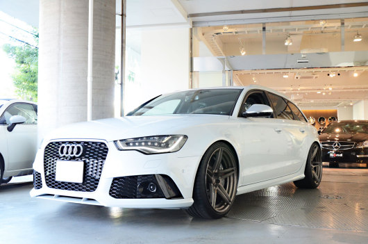 アウディ　RS6