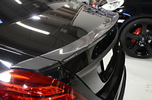 S63　トランクスポイラー