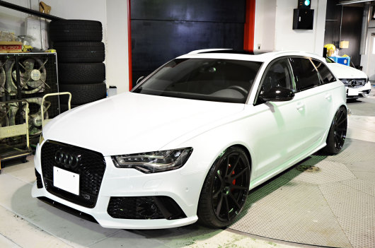 アウディ　RS6　カスタム
