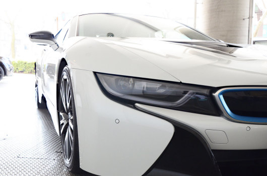 BMW i8 カスタム BMW i8 カスタム