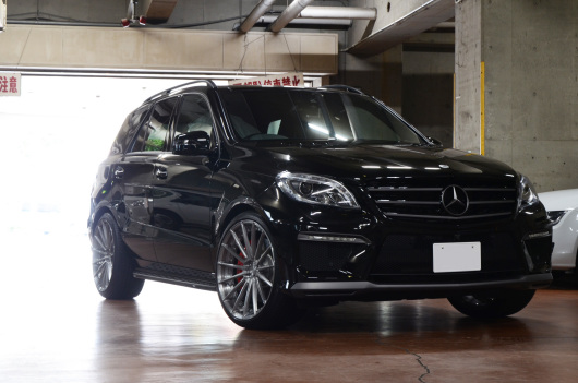 W166