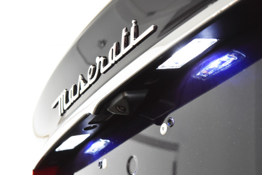 クアトロポルテ　LED