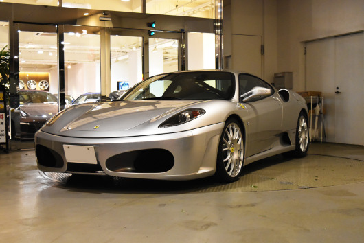 F430