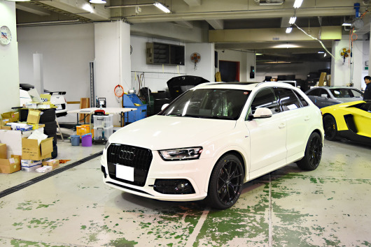 アウディ　Q3　ローダウン