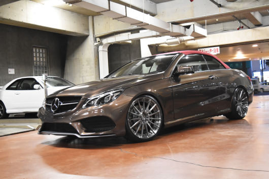 W207 ADV.1