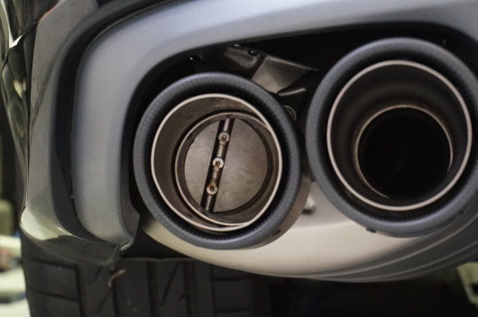 AKRAPOVIC
