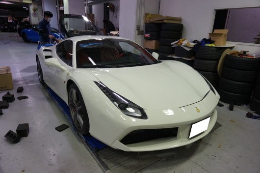４８８