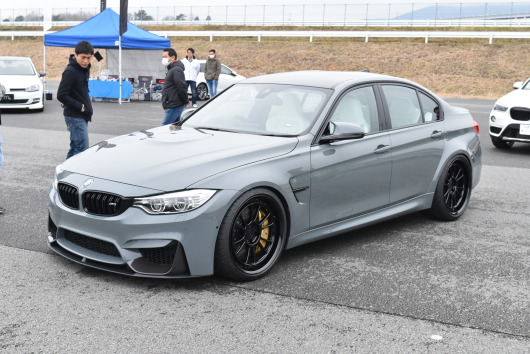 BMW M3 M4 車高　ホイール