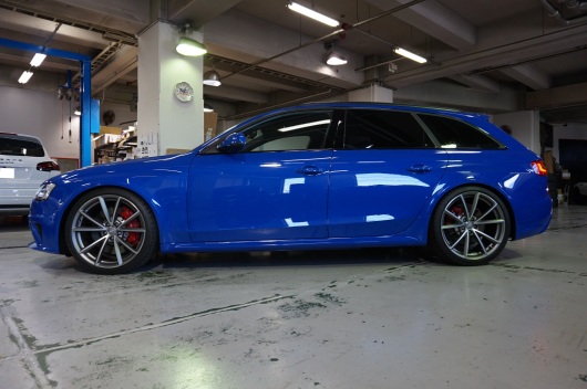 RS4　車高調