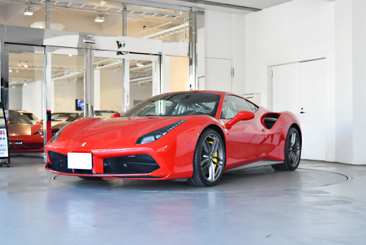 488 GTB フェラーリ V8 カスタム 488 GTB フェラーリ V8 カスタム