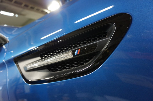 BMW ブラックアウト