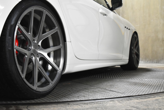 AGIO GHIBLI WHEEL LOWDOWN CUSTOM