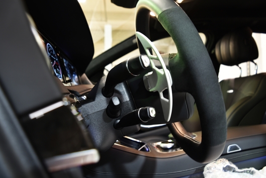 BRABUS ﾊﾟﾄﾞﾙ