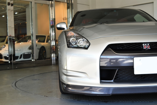 NISSAN GT-R