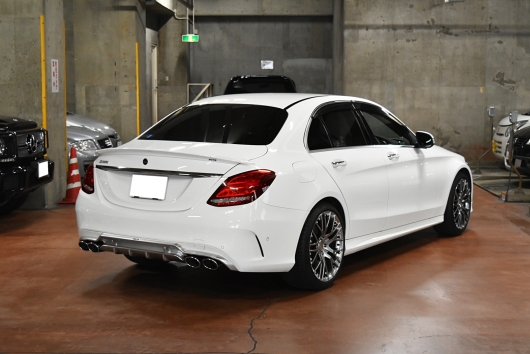 Ｗ205 Ｃａｒｌｓｓｏｎ