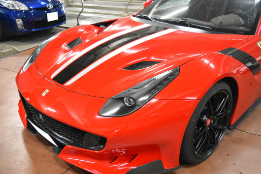 フェラーリ 限定 F12tdf カーボン ローダウン ホイール フェラーリ 限定 F12tdf カーボン ローダウン ホイール