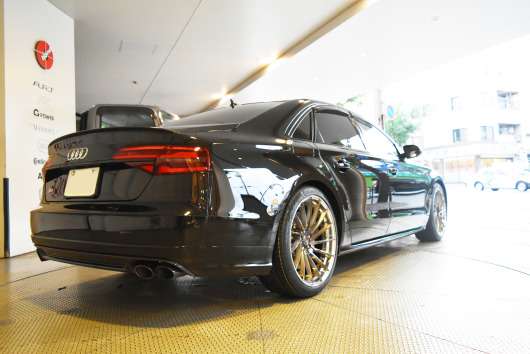 AUDI カスタム　インチアップ　21インチ