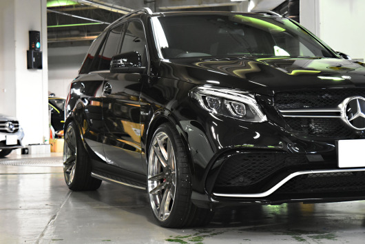 GLE63　22インチ　ブラバス　ロワリング