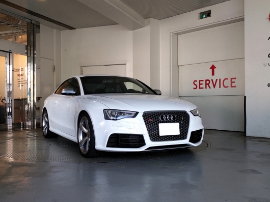 Audi RS5 アウディ Audi RS5 アウディ