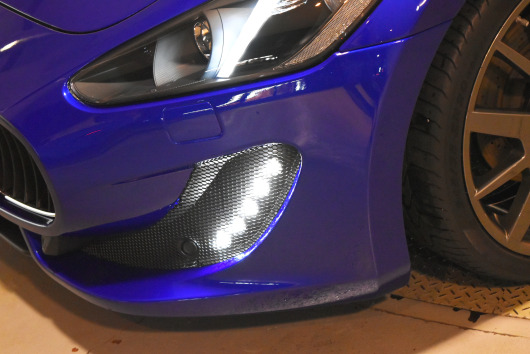 LED 埋め込み　マセラティ　カスタム