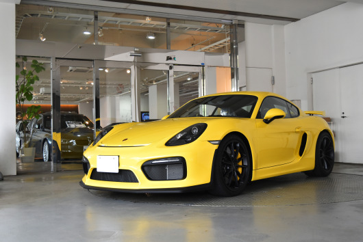 ケイマン　GT4 マフラー
