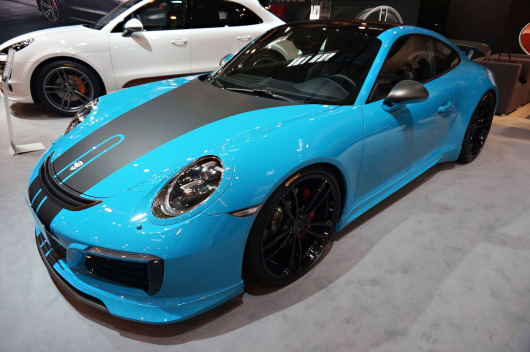 ポルシェ　991　テックアート　エアロ　ローダウン　ダウンサス　車高調