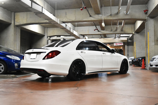 W222　S63　S550　S300　S400　ハイブリッド　テールスモーク