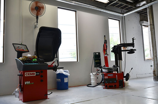 完全屋内PIT