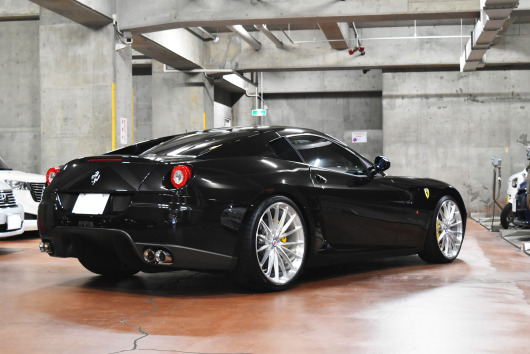 599