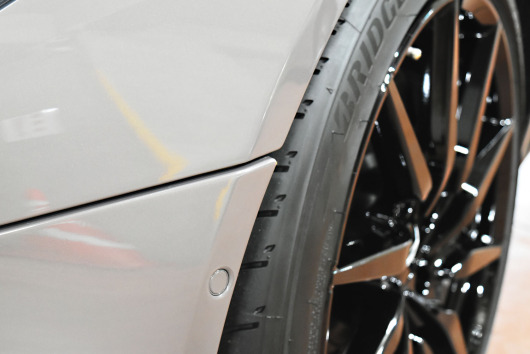 アストン　プロテクション　ラッピング　ホイールペイント　車高調
