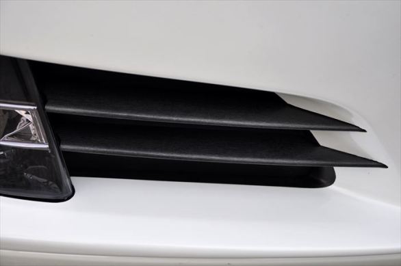 TESLA S