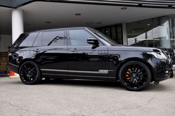 RANGE ROVER AUTOBIOGRAPHY