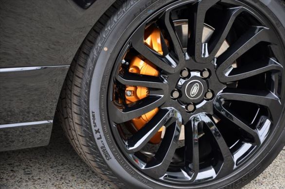 RANGE ROVER AUTOBIOGRAPHY