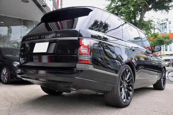 RANGE ROVER AUTOBIOGRAPHY