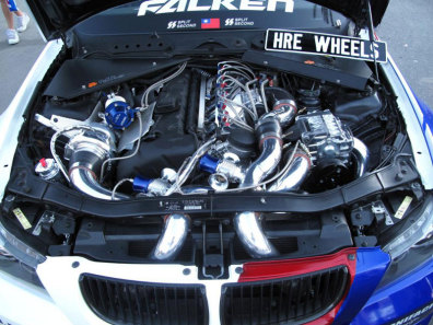 E90