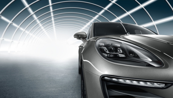 PORSCHE LEDヘッドライト