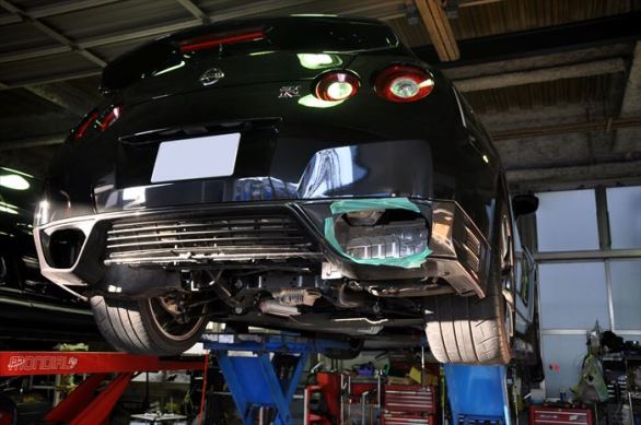 AKRAPOVIC GTR