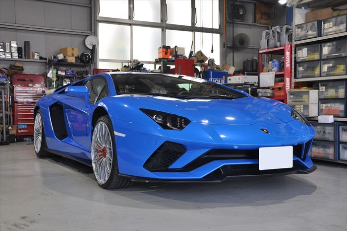 Aventador S