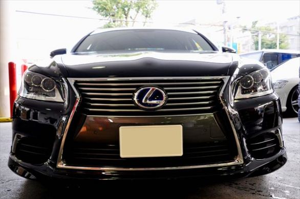 LEXUS LS600h