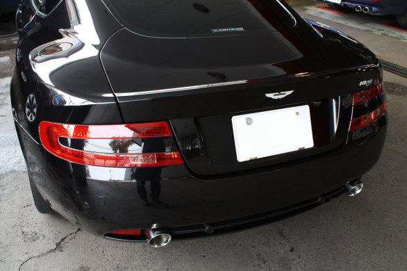 DB9