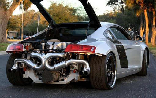 R8 Twin-Turbo R8 Twin-Turbo