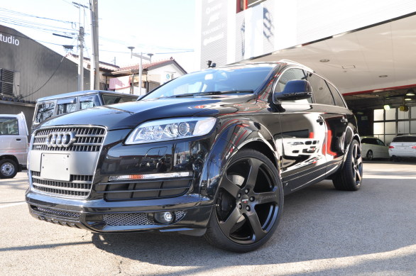 Q7