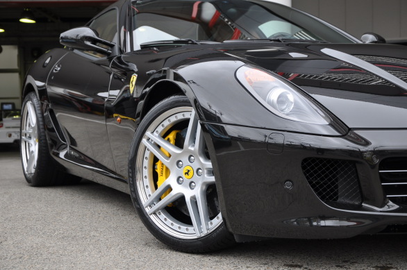 599